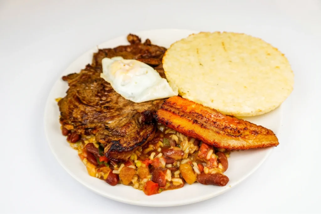 Calentado Paisa Carne